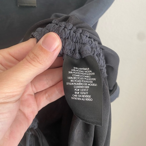 Alice + Olivia Chrissy Ruched Tank - Picture 7 of 8